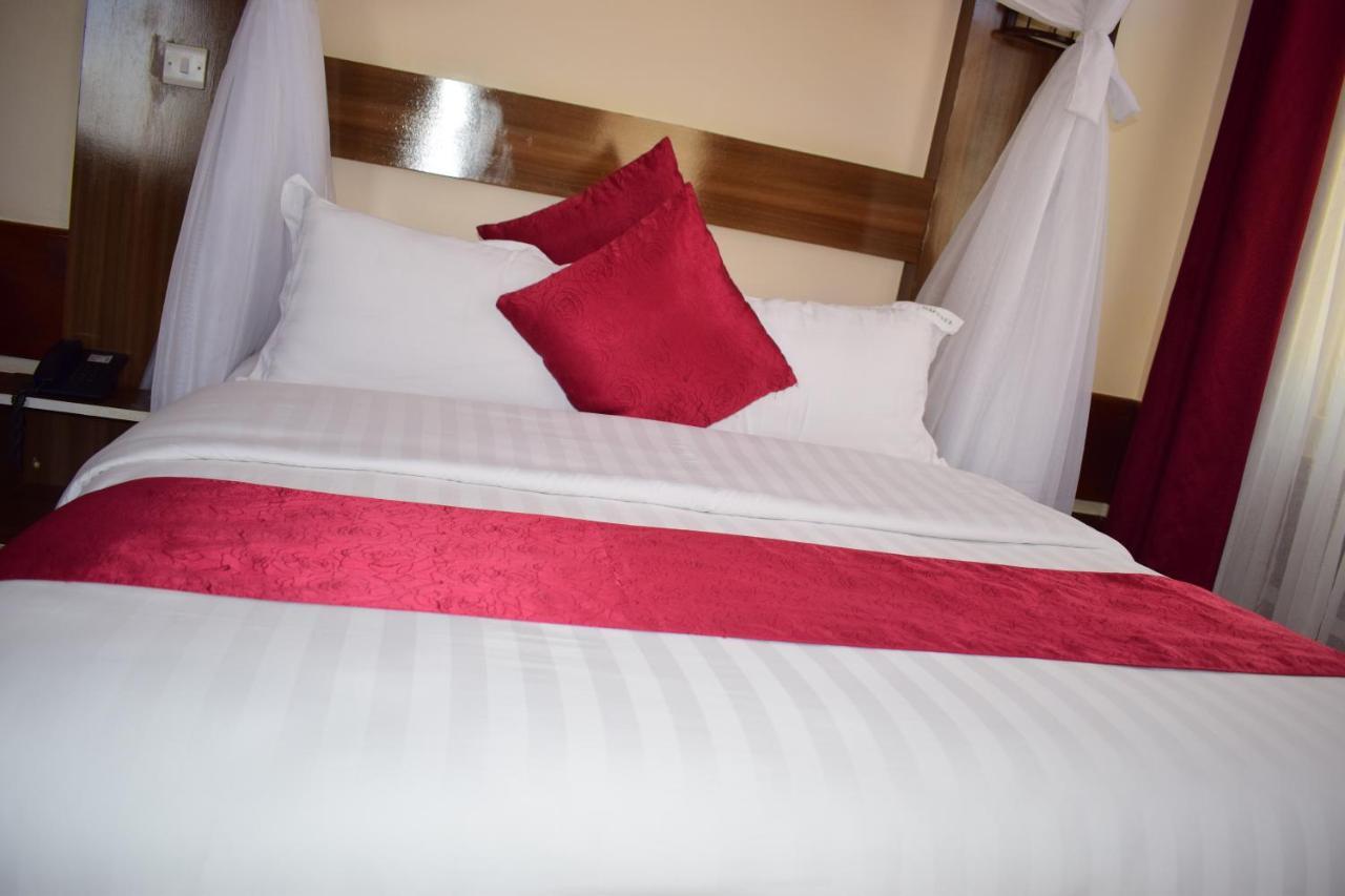Meru Slopes Hotel מראה חיצוני תמונה
