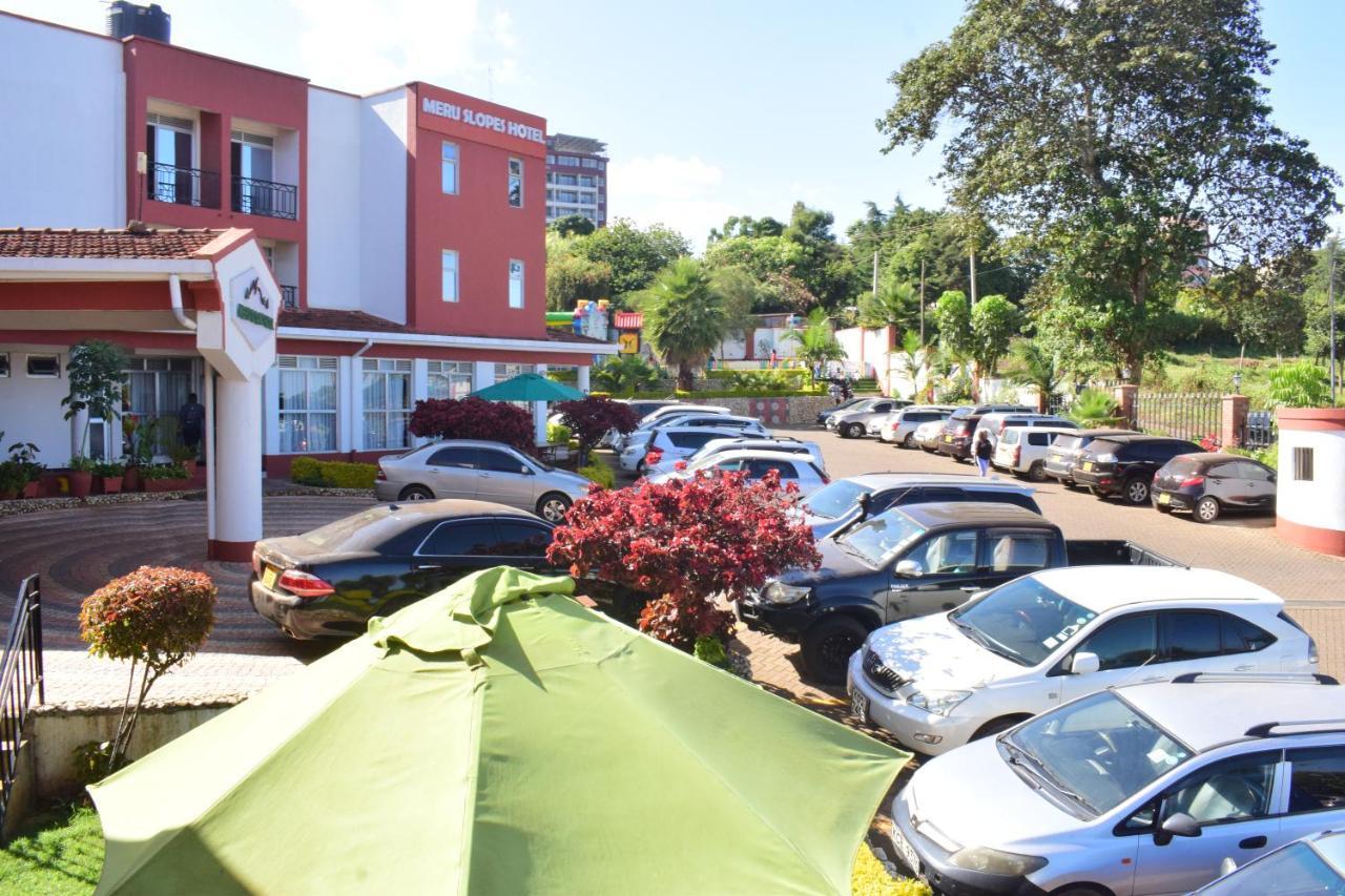 Meru Slopes Hotel מראה חיצוני תמונה