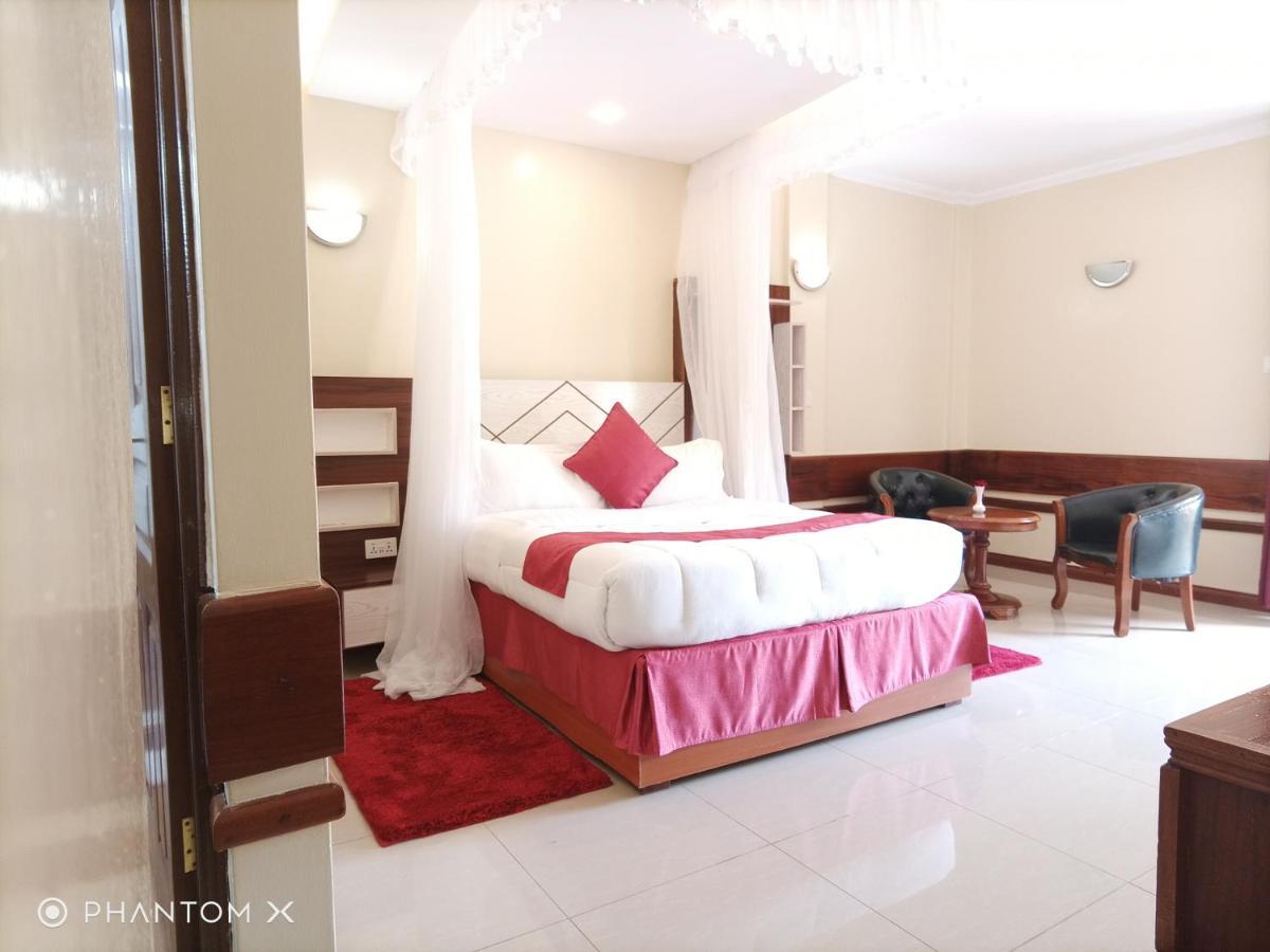 Meru Slopes Hotel מראה חיצוני תמונה