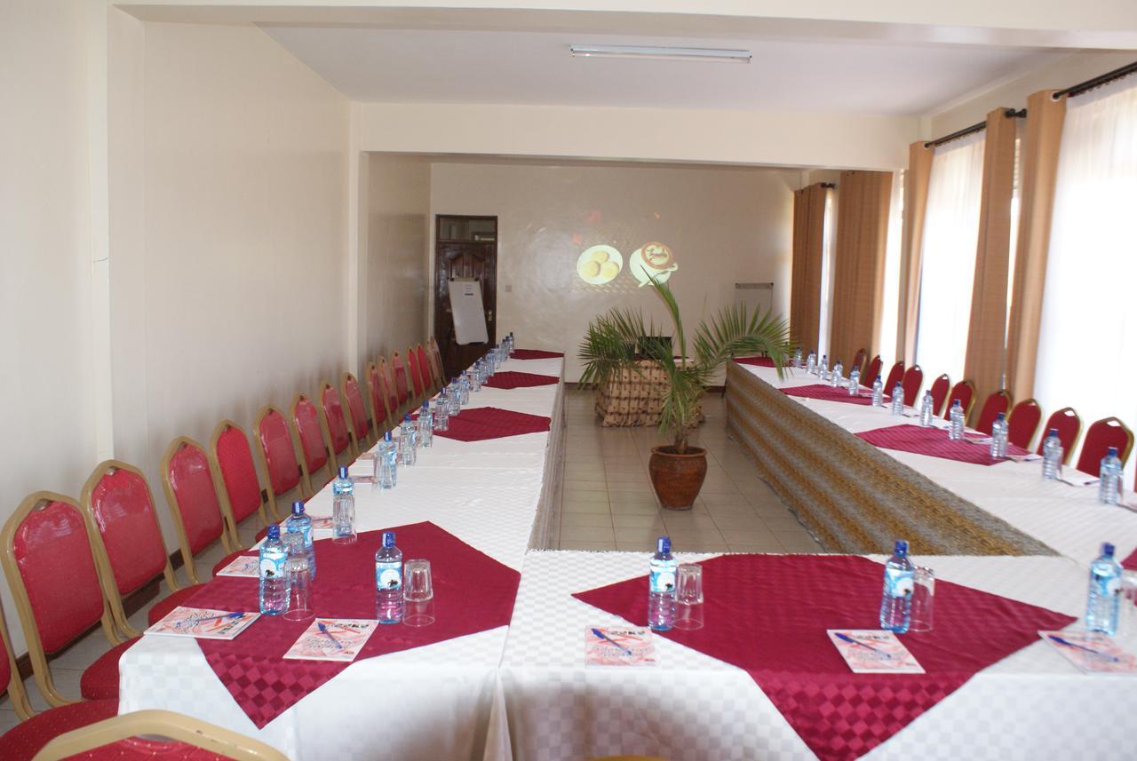 Meru Slopes Hotel מראה חיצוני תמונה