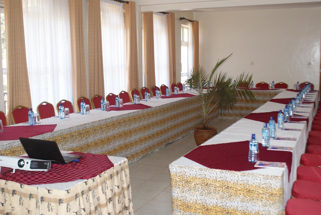 Meru Slopes Hotel מראה חיצוני תמונה